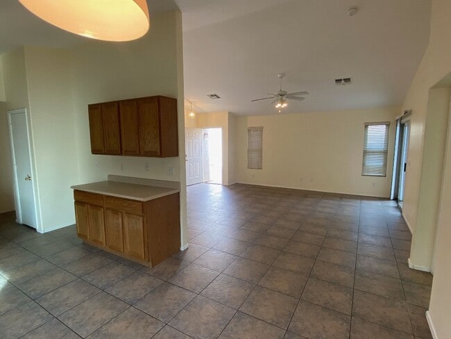 Photo - 11425 W Pinehollow Dr