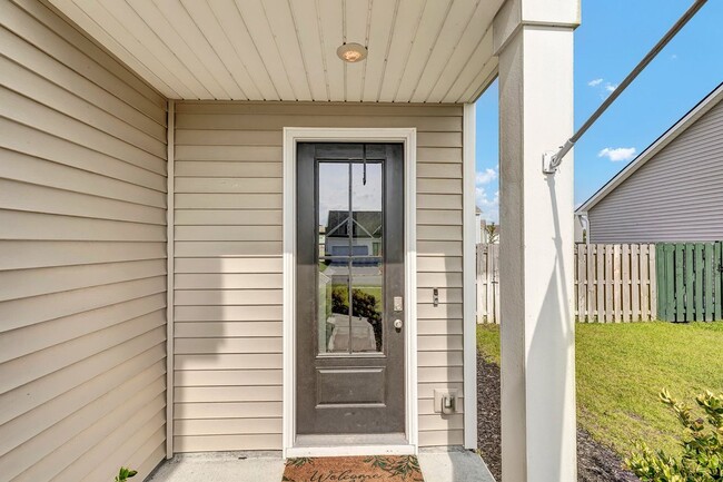 Photo - Ways Station Golf course community in Richmond Hill Plantation - 4 Bed/2.5 Bath