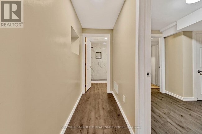 Photo - 5 Rutherford Ave