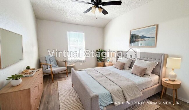 Photo - 9702 Ave. U-B Unit B