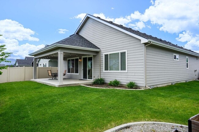 Photo - Elegant and Pristine Post Falls Home