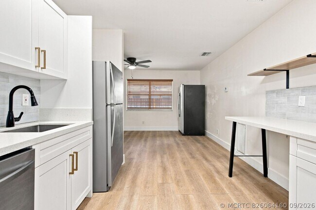 2889 SW 19th Pl Unit A