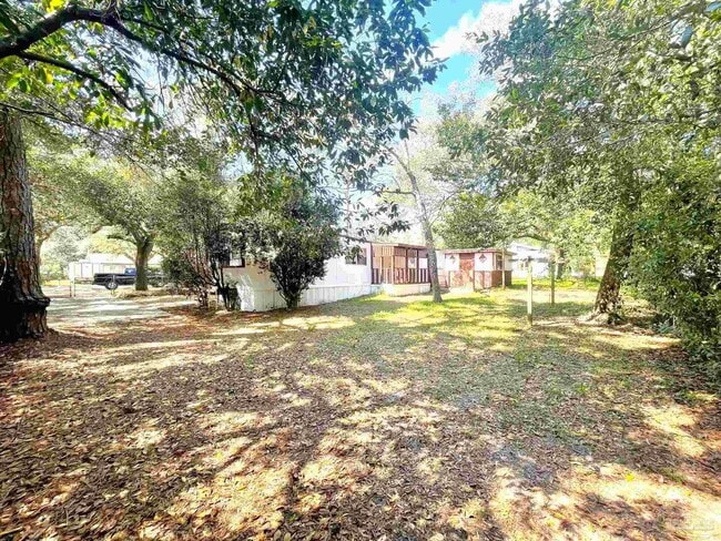 Photo - 1826 Bainbridge Ave