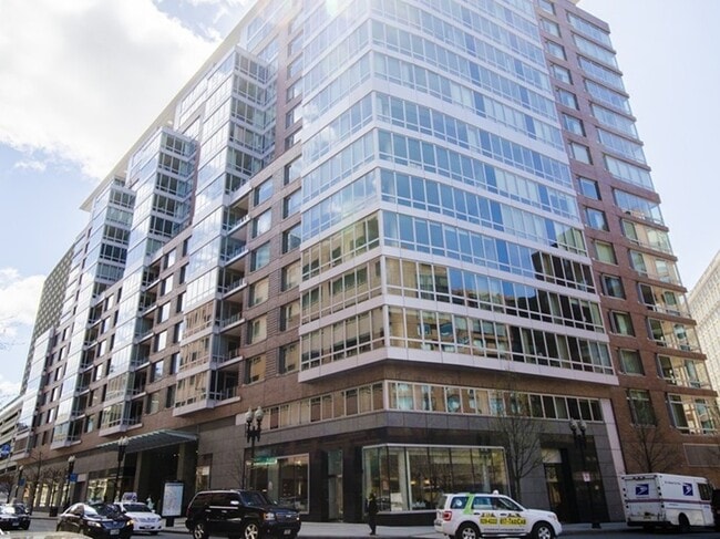 Photo - 1 Charles St Condo Unit 701