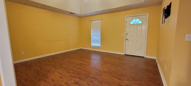 Photo - 142 Lee Rd 2150