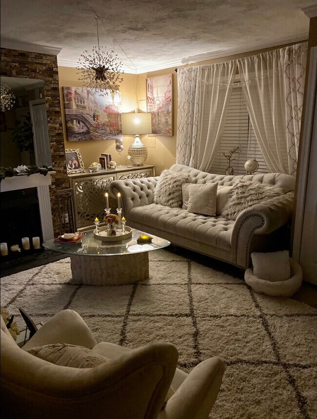 Photo - 5 Lafayette Pl