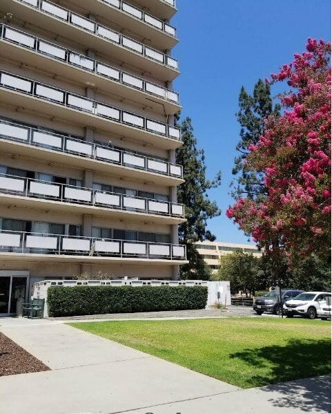 Photo - 275 Cordova St