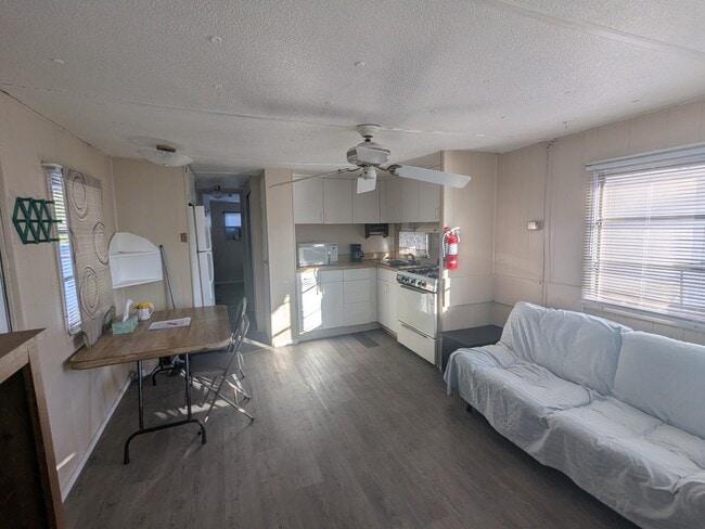 Photo - 120 Fortner Ave