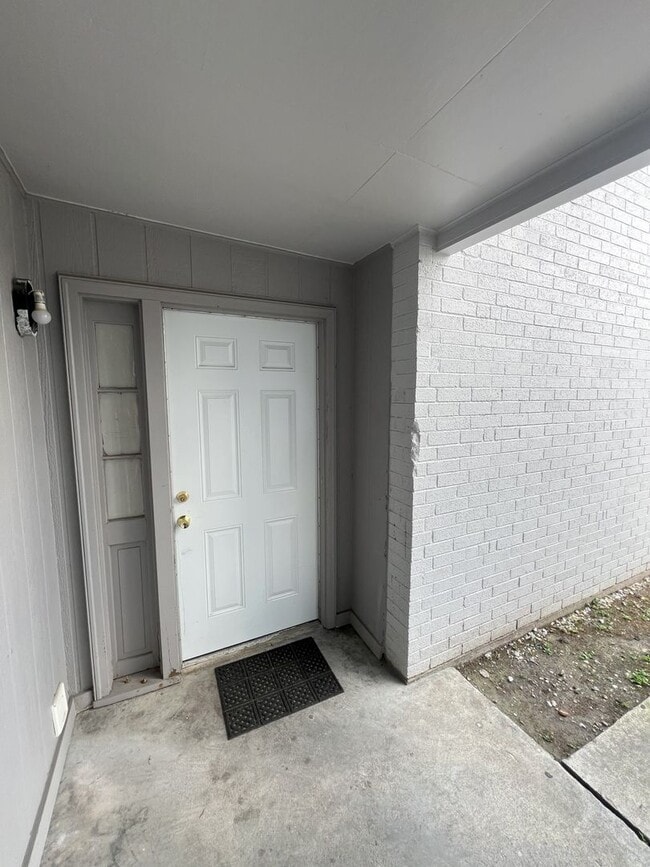 Photo - Must See! 1 bedroom, 1 bath apartment on H...