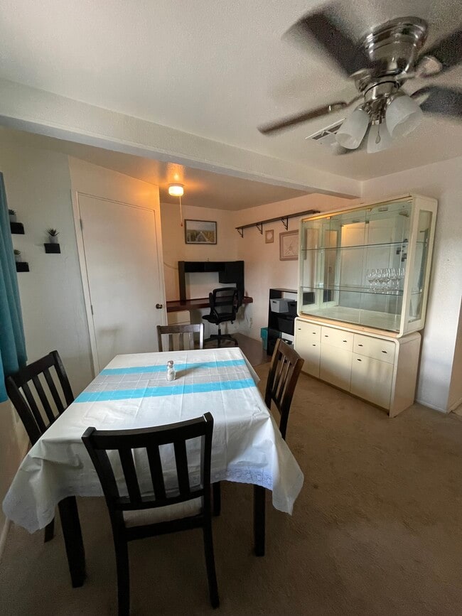 Photo - 74 Brockbank Pl Unidad 74B