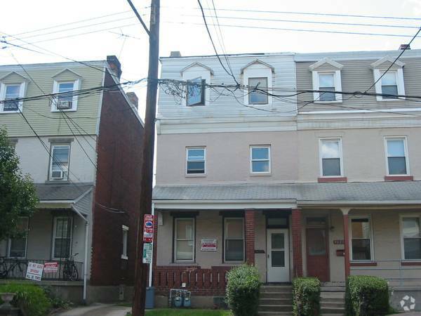 Building Photo - 3423 Ward St Unit 1 Rental