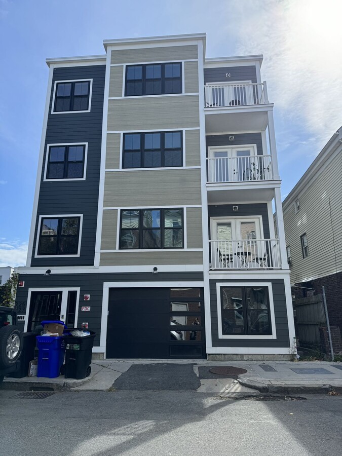 Photo - 230 Havre St Unidad havre st east boston Rental