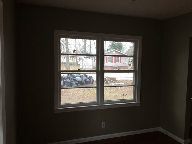 Photo - **AVAILABLE NOW**Total Electric - Near Ft. Benning/Columbus, GA 3 Bedroom / 1 Bathroom Home for R...