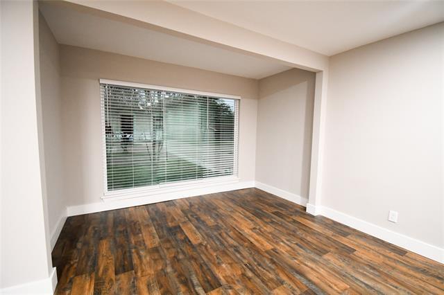 Photo - 1011 Sam Hill St