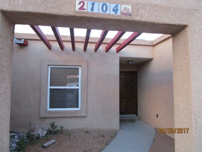 Photo - Rio Rancho 3-4 BR 1915 SF 2B 2CG
