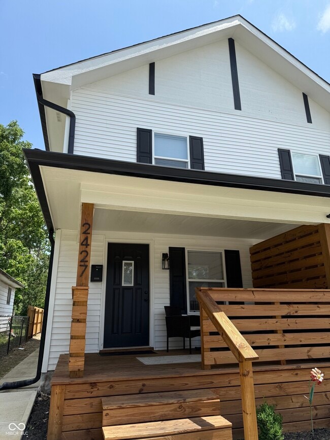 Building Photo - 2427 N Olney St Rental