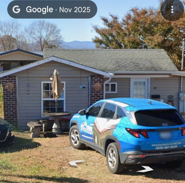 Photo - 556 E Yancey St