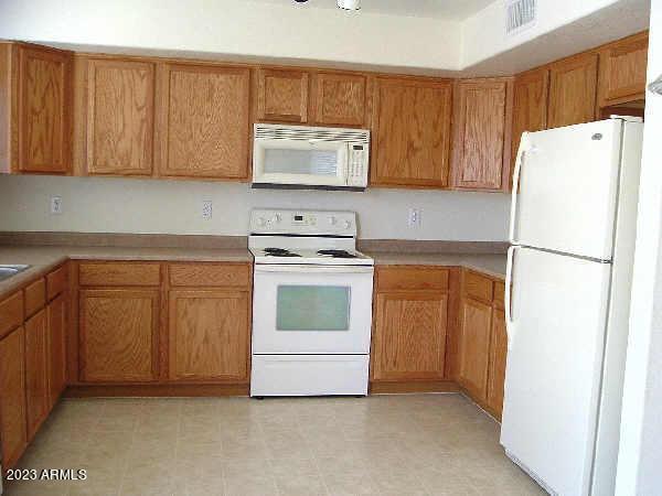Photo - 22619 W Papago St