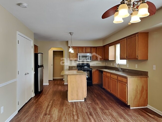 Photo - 6488 Jayfield Dr