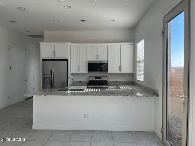 Photo - 4623 S 111th Dr