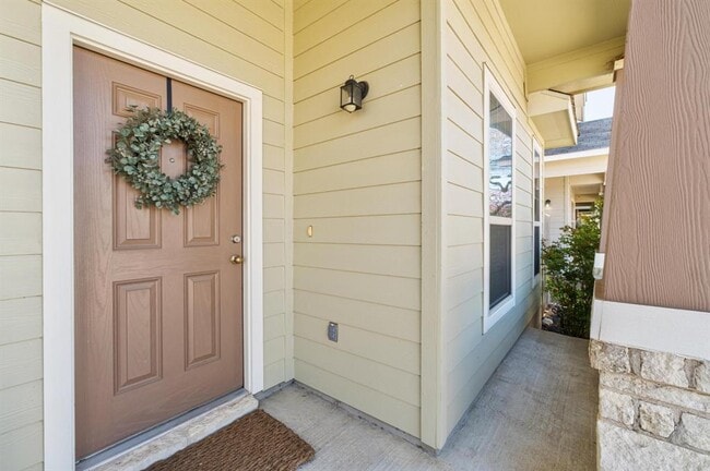 Photo - 4613 Graceful Ln