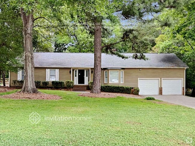 Building Photo - 10225 Woodview Cir Rental
