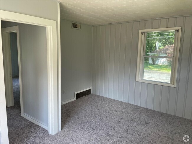 Building Photo - 10 Goldman Rd Rental