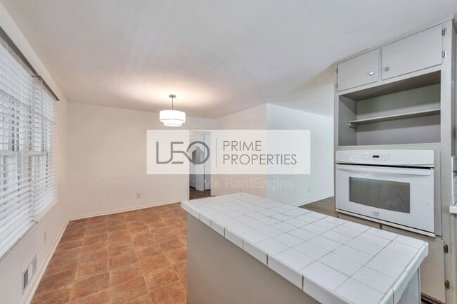 Photo - 1728 Springer St NW