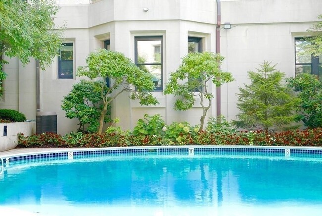 Photo - 416 Commonwealth Ave Condo Unit 216