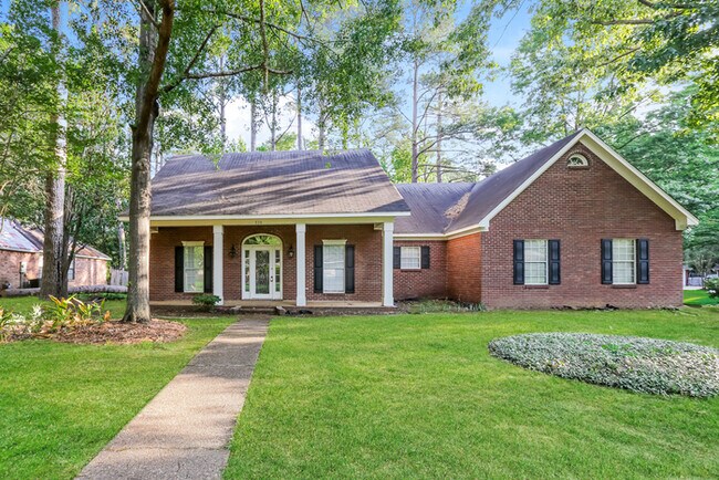 Beautiful Home with Great Backyard! - Beautiful Home with Great Backyard!