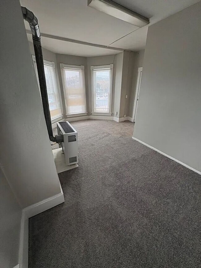 Photo - 7207 Grandview Ave Unit 204