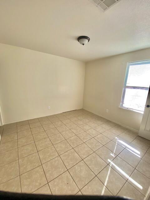 Photo - 6204 Weems Ct