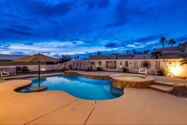 Photo - 2405 Jamaica Blvd S