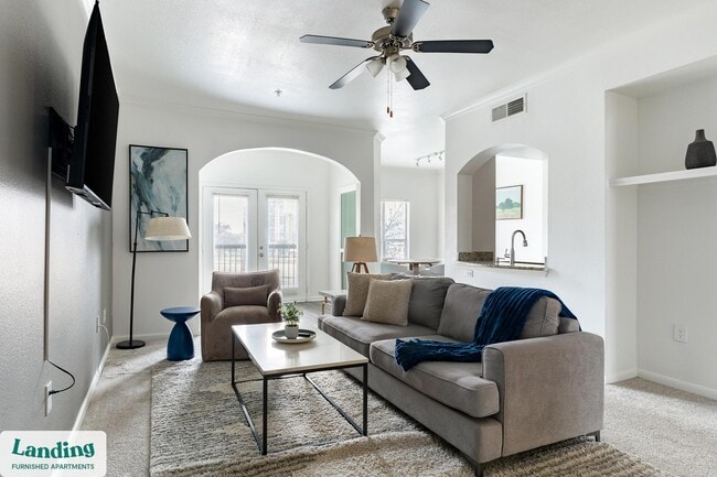 Photo - 1000 Henderson St Unit 333.1407738