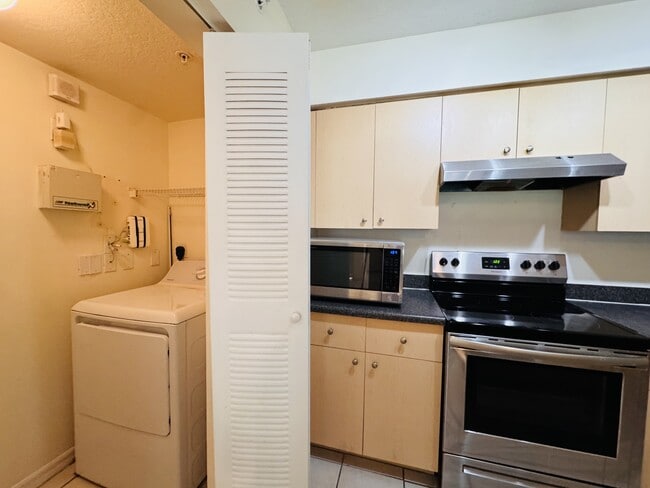 4271 San Marino Blvd