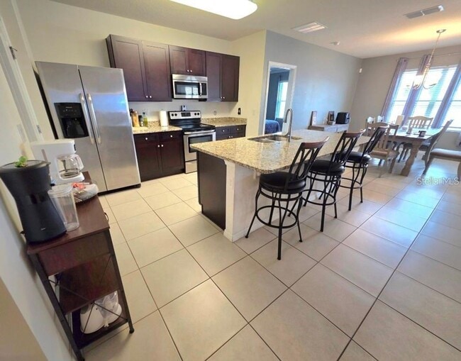 368 Aberdeen Dr