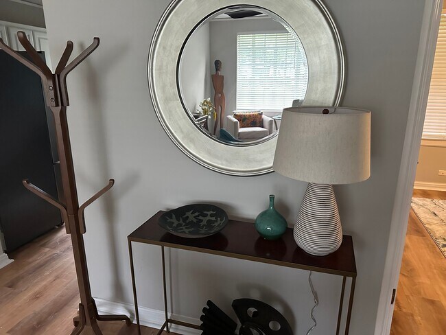 Photo - 1700 N Elm St Unit L2