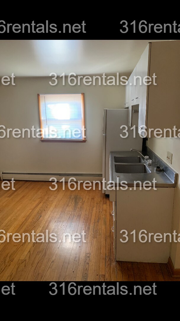Photo - $495 - 1 bed 1 bath - Multi Family Home Unit 3