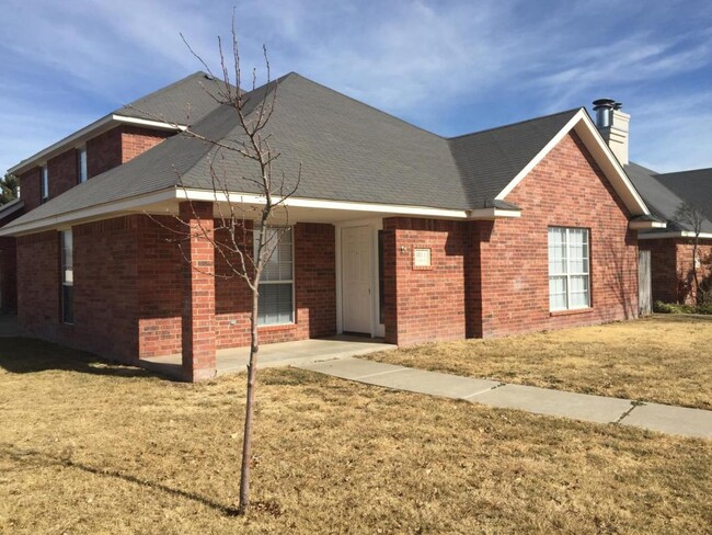 Photo - 6018 Estacado Ln House