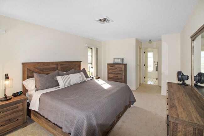 Photo - 217 Matisse Cir N Unit Matisse Cir N, 217