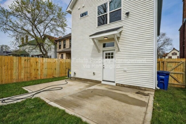 Photo - 77 N Guilford Ave