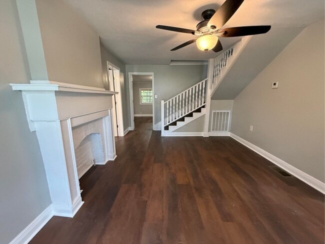 Photo - 355 Rankin Blvd