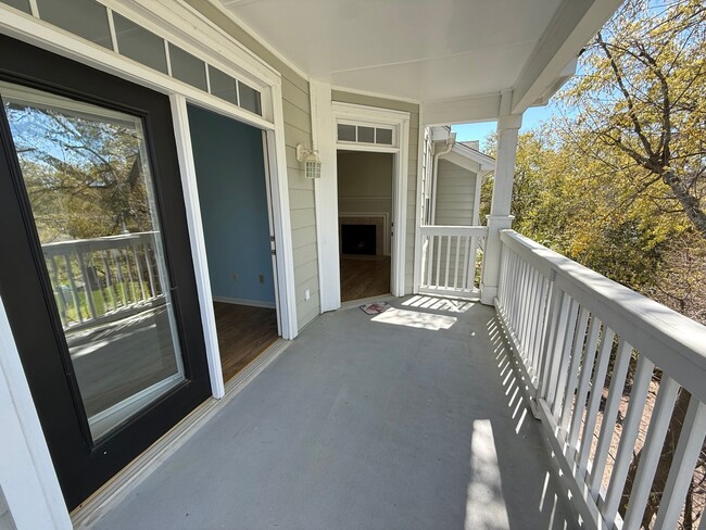 Photo - 2 Bedroom 1 Bath Condo at Concord West of the Ashley - Charleston Unit 134