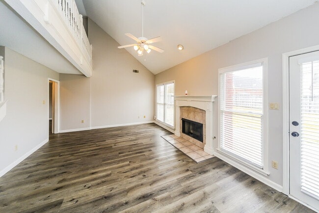 Photo - 9240 Chalkwell Ave