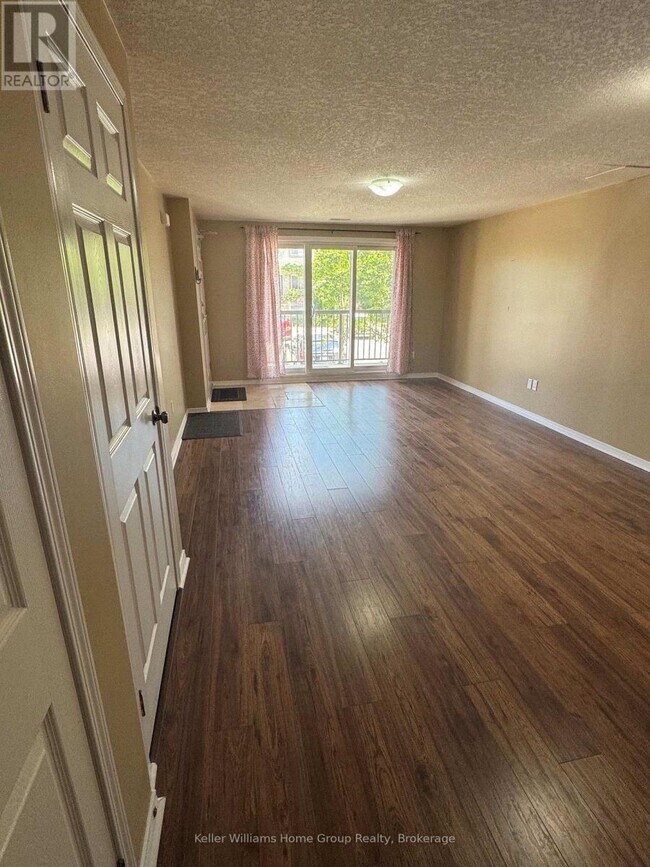 Photo - 35 Mountford Dr