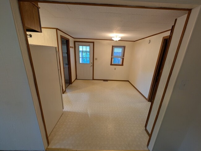 Photo - 6175 Zorn Rd