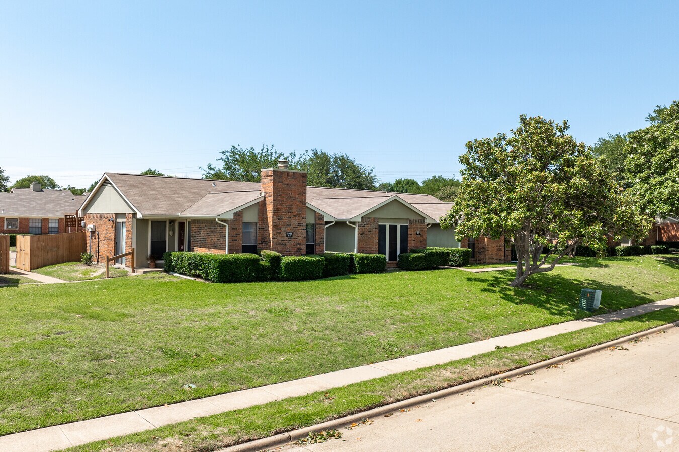 Photo - Springwood Creek Condominiums