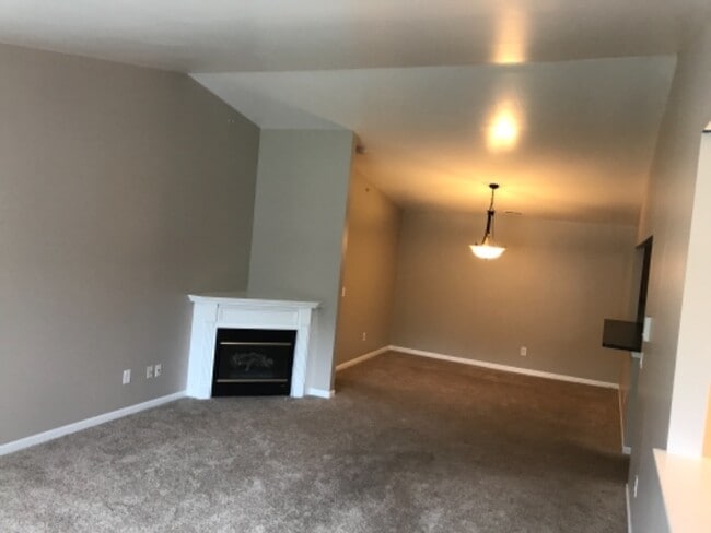 Photo - 26905 Carrington Pl