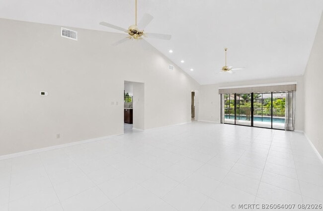 Photo - 5055 NW 89th Way