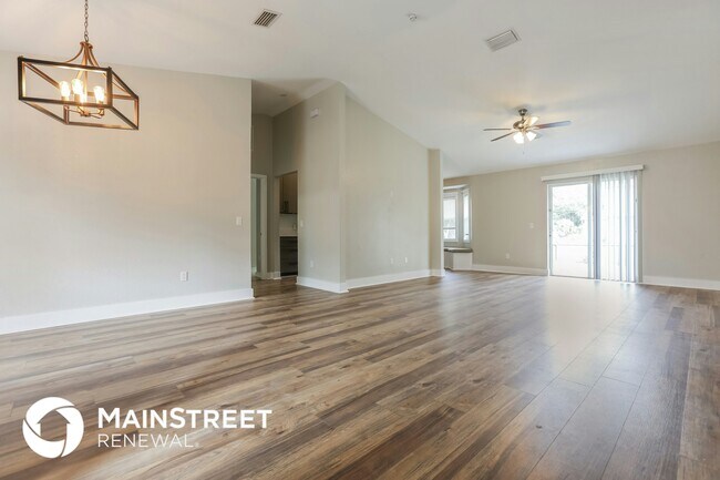 Photo - 4168 Merriam Ln